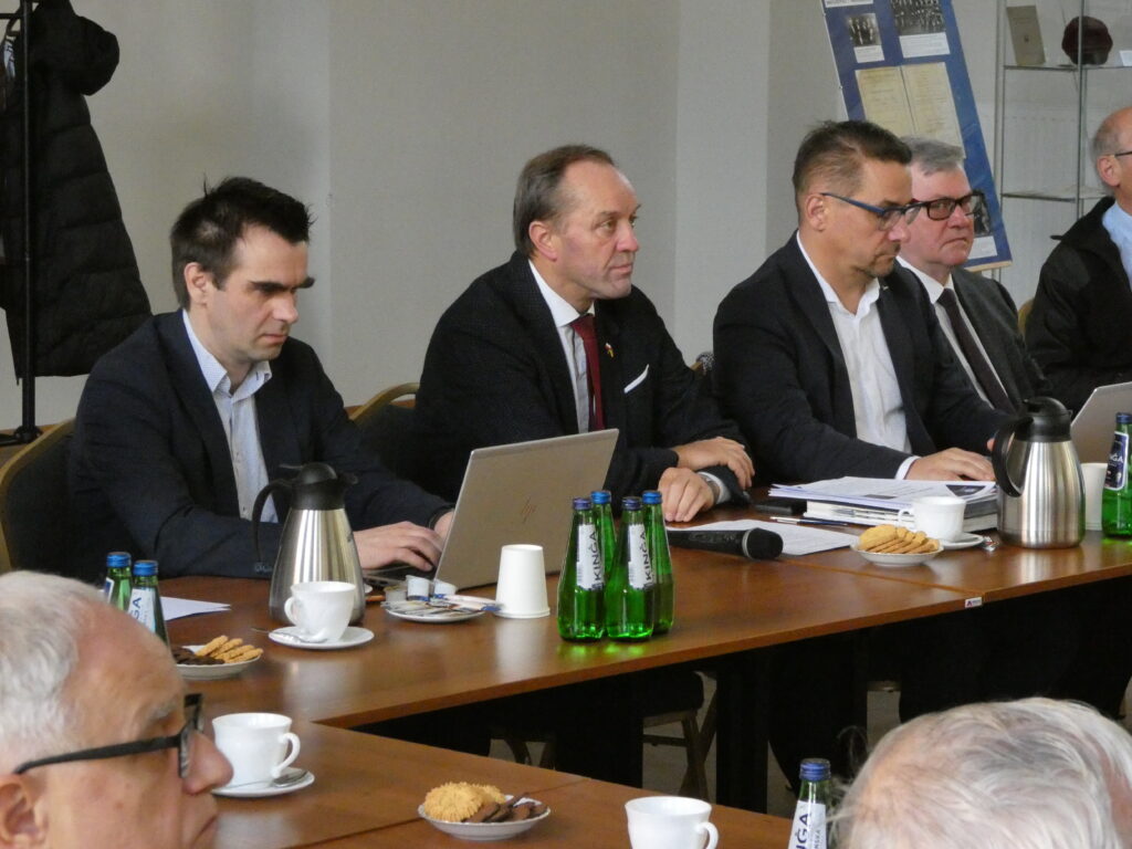 Kryzys branży drzewno-meblarskiej i rosnące ceny energii. Apel Pomorskiej Rady Przedsiębiorczości do premiera