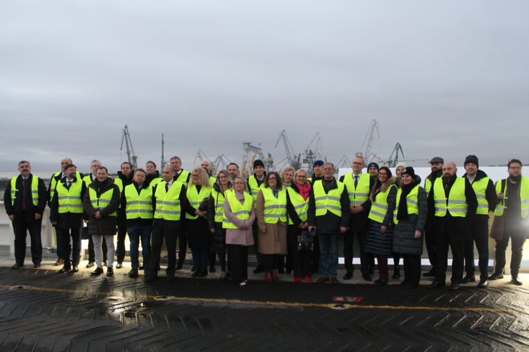 Z Gdyni do Bilbao. Pół roku od uruchomienia morskiego połączenia