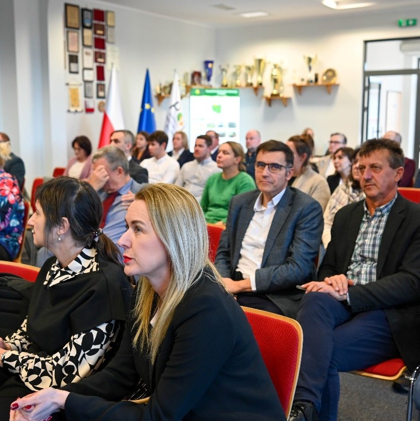 O społecznościach energetycznych w Pomorskim Ośrodku Doradztwa Rolniczego w Lubaniu