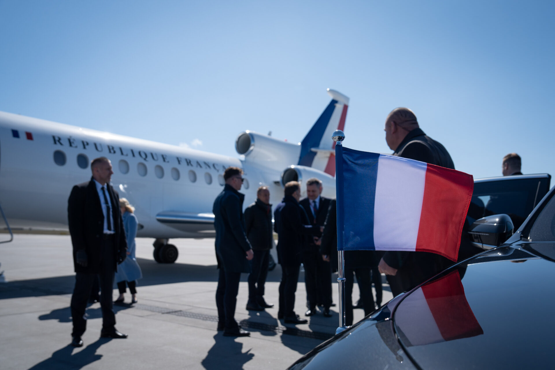 Atom, bezpieczeństwo i polityka. Prezydent Emmanuel Macron z wizytą w Gdańsku