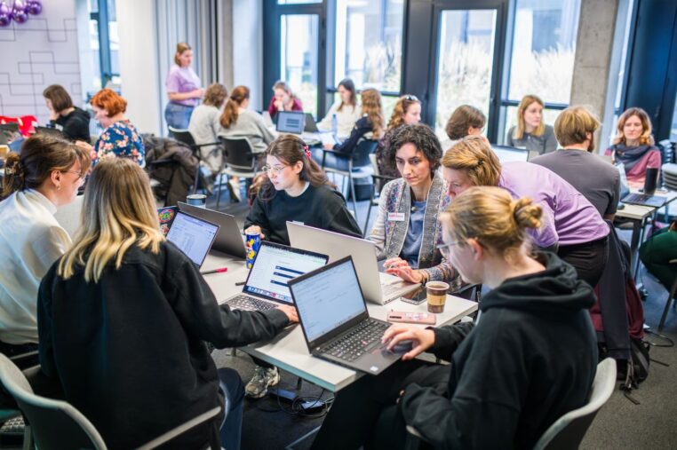 Trwa rekrutacja do projektu edukacyjnego CODE:ME Shell & AI Sprint